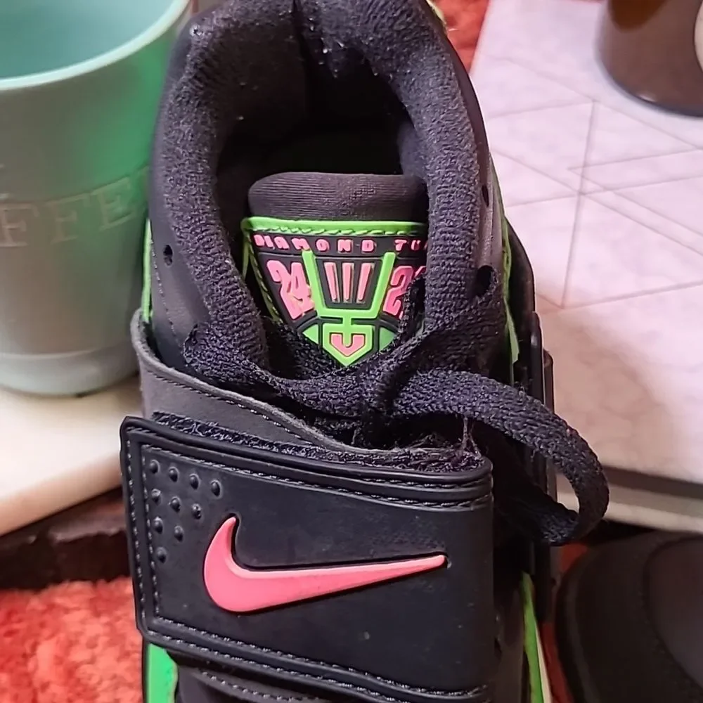 Nike 2006 Diamond Turf  Gray Green Pink sz 3.5